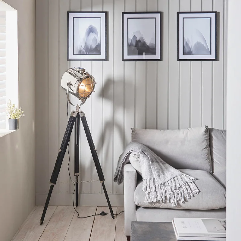 Track lighting with a sleek profileNautical Floor