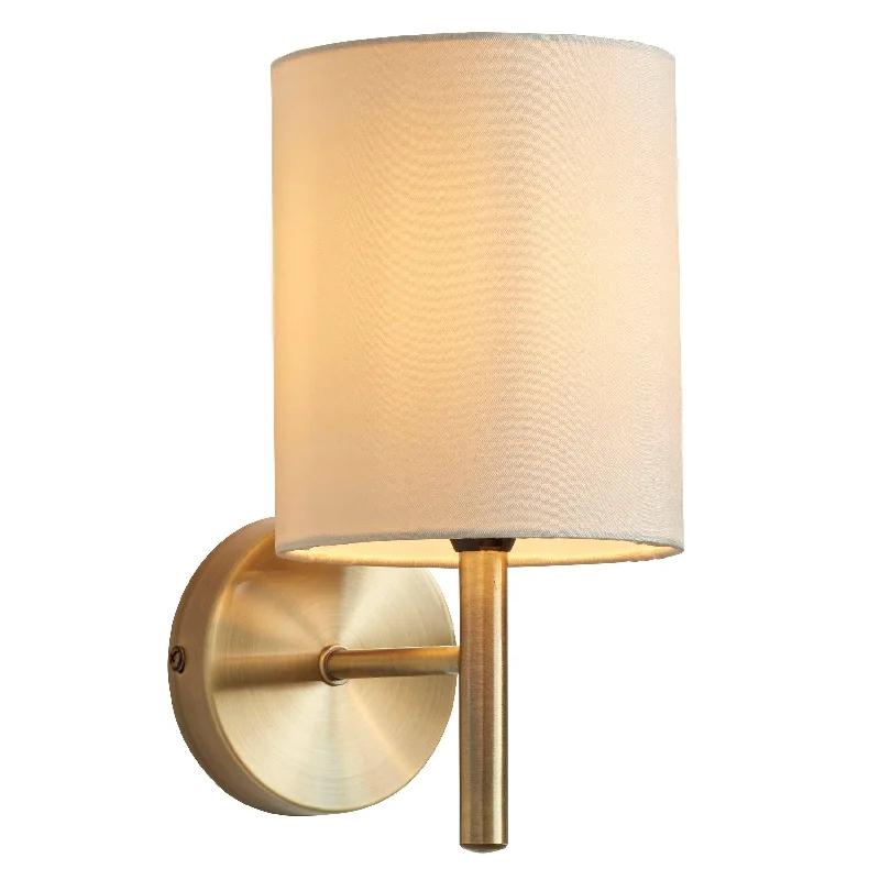 Track lighting for photography studiosBrio Wall