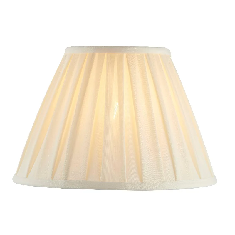 Track lighting for task lighting in workshopsCarla 12 inch | Cream