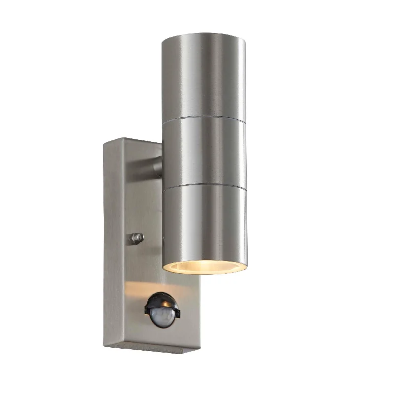 Low - voltage track lighting for safetyCanon PIR 2lt wall