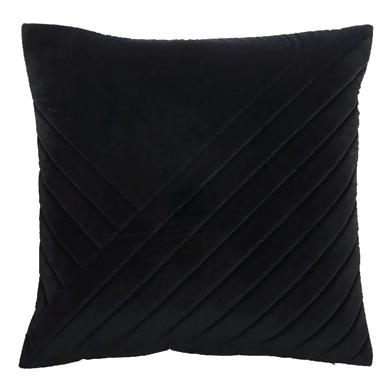 Track lighting for creating a focal pointDiran Pillow