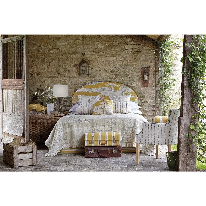 fabric table lamps with a linen shade for a relaxed and breathable lookfabric table lamps with a linen shade for a relaxed and breathable lookRen Wil Philippe Table Lamp